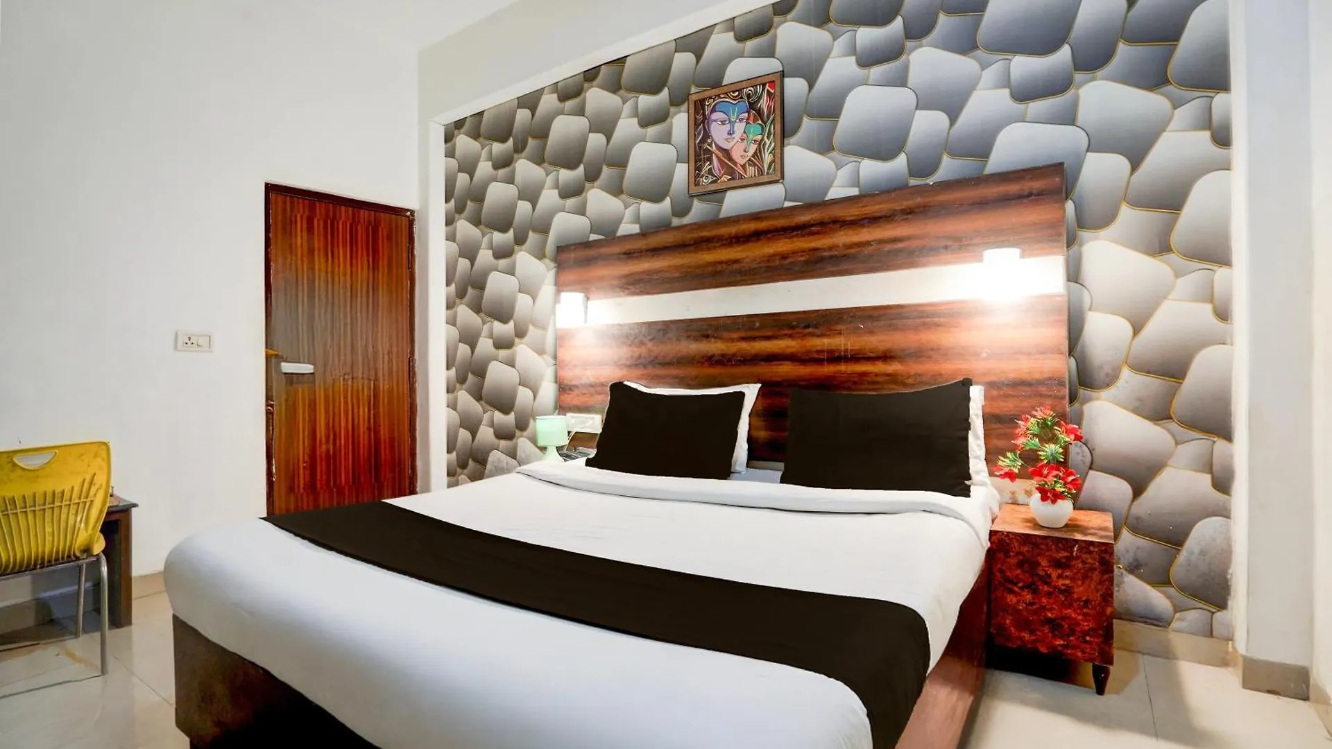 Hotel Super Collection O Tourist Complex Area Formerly Kanha Continental Agra  India