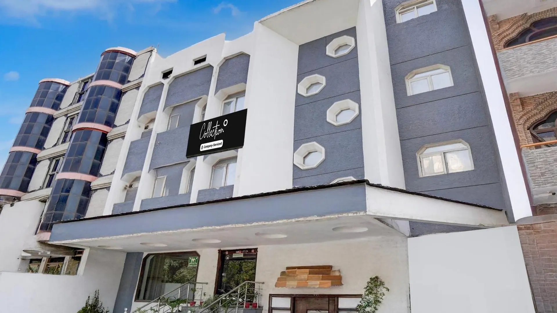 Super Collection O Tourist Complex Area Formerly Kanha Continental Agra  0*, Agra (Uttar Pradesh) India