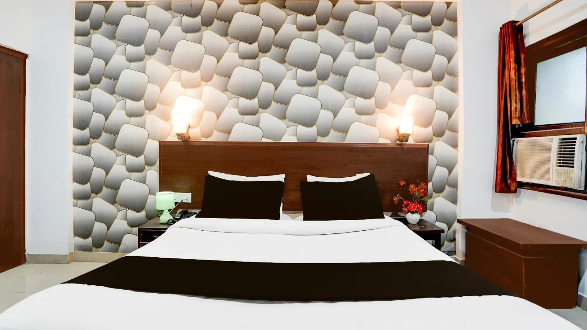 Super Collection O Tourist Complex Area Formerly Kanha Continental Agra  Agra (Uttar Pradesh)