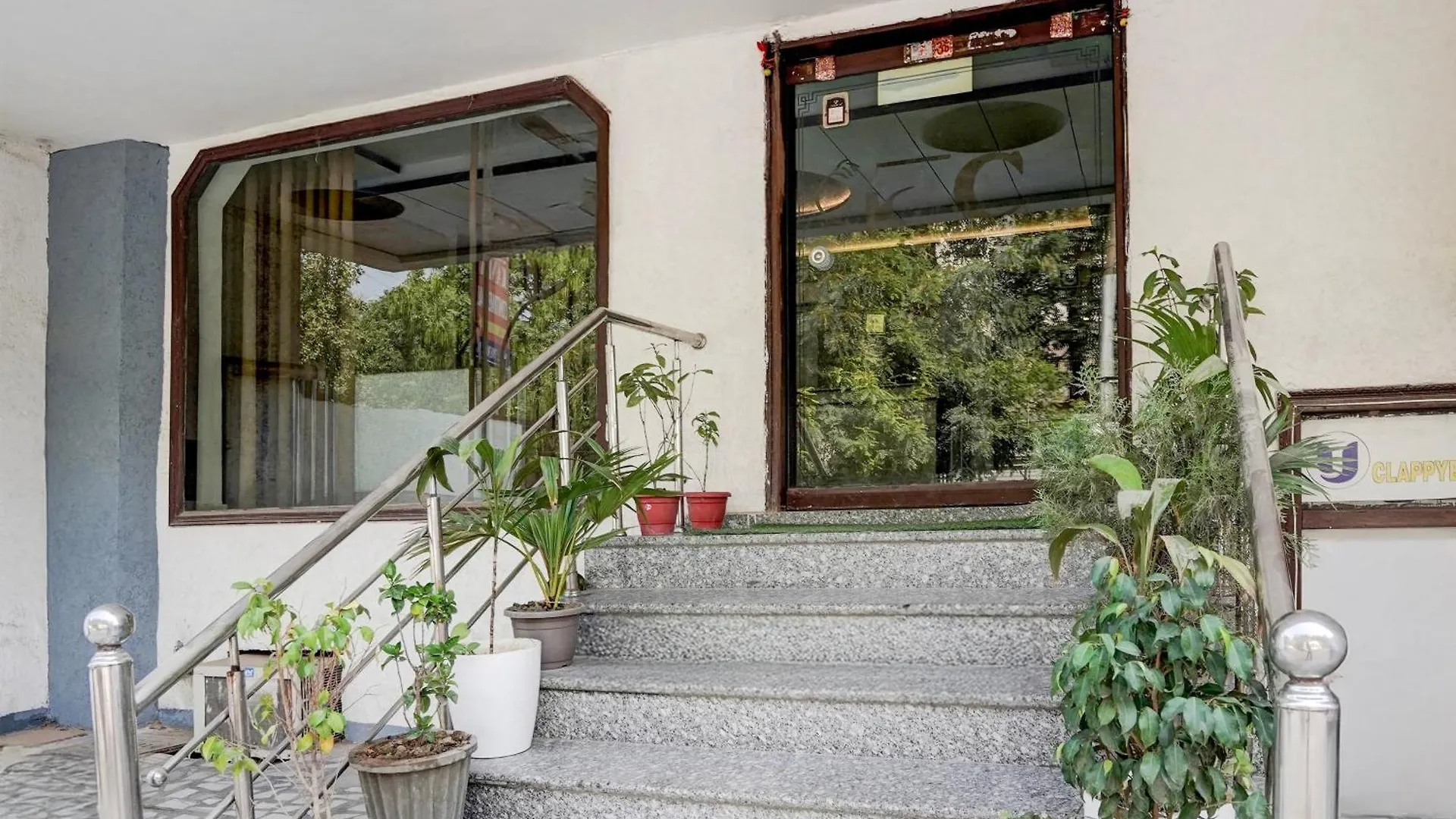 Super Collection O Tourist Complex Area Formerly Kanha Continental Agra  0*, Agra (Uttar Pradesh)
